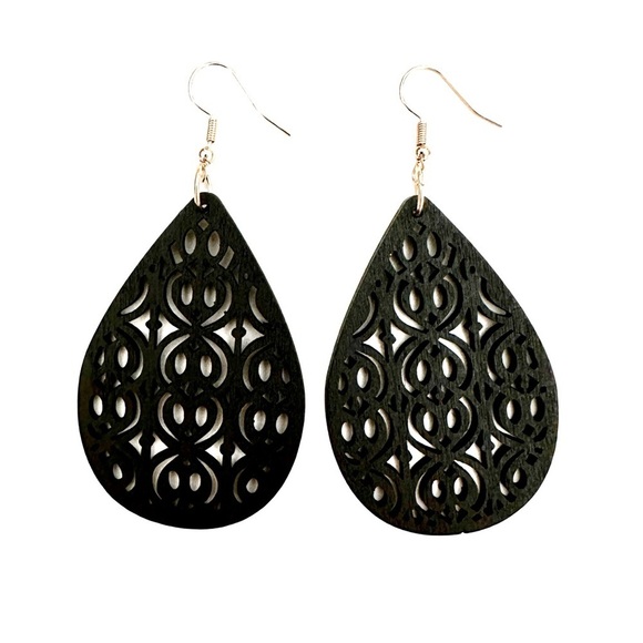 ⭐️ 5 for $25 Natural Wood Black Painted Lightweight Carved Earrings - Picture 1 of 6